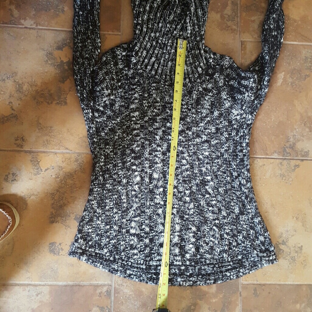 Dressbarn sweater large - Picture 5 of 6